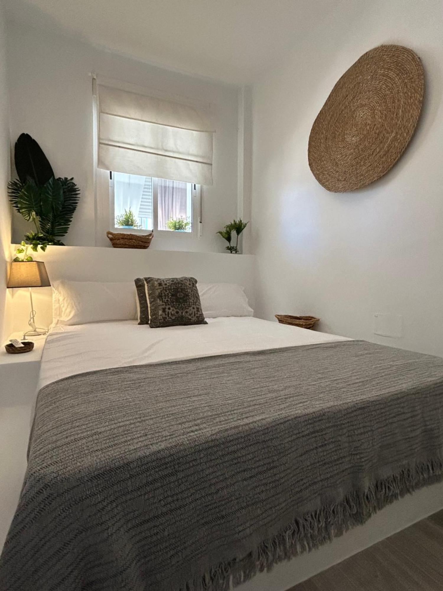 Arenales Beach Boutique Apartment Ареналес дел Сол Екстериор снимка